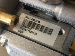 13050448,Pressure reducer,濟(jì)南向前汽車配件有限公司