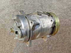 LG9704130007,Air conditioning compressor,濟南向前汽車配件有限公司