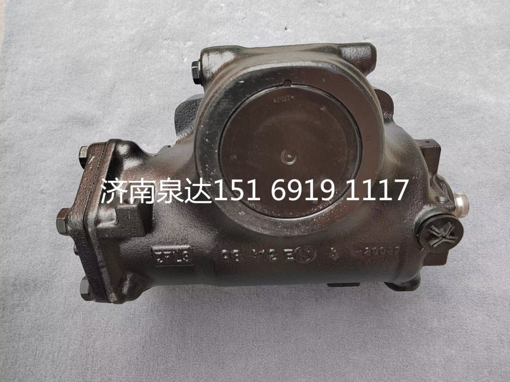 重汽豪沃右置車右駕車動力轉向器轉向機方向機總成/8098957110